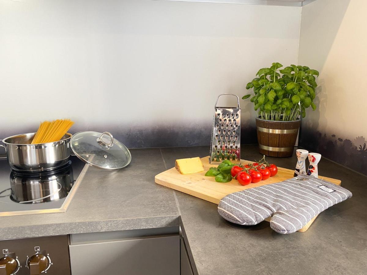 Apartment Modernes In Zentrumsnähe Mit Eigenem Stellplatz Baden-Baden